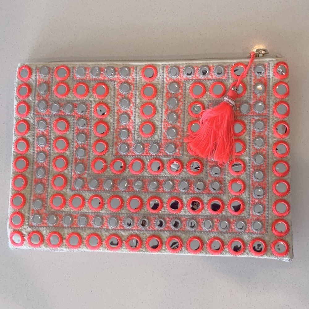 Spring/Vacation Vibes clutch